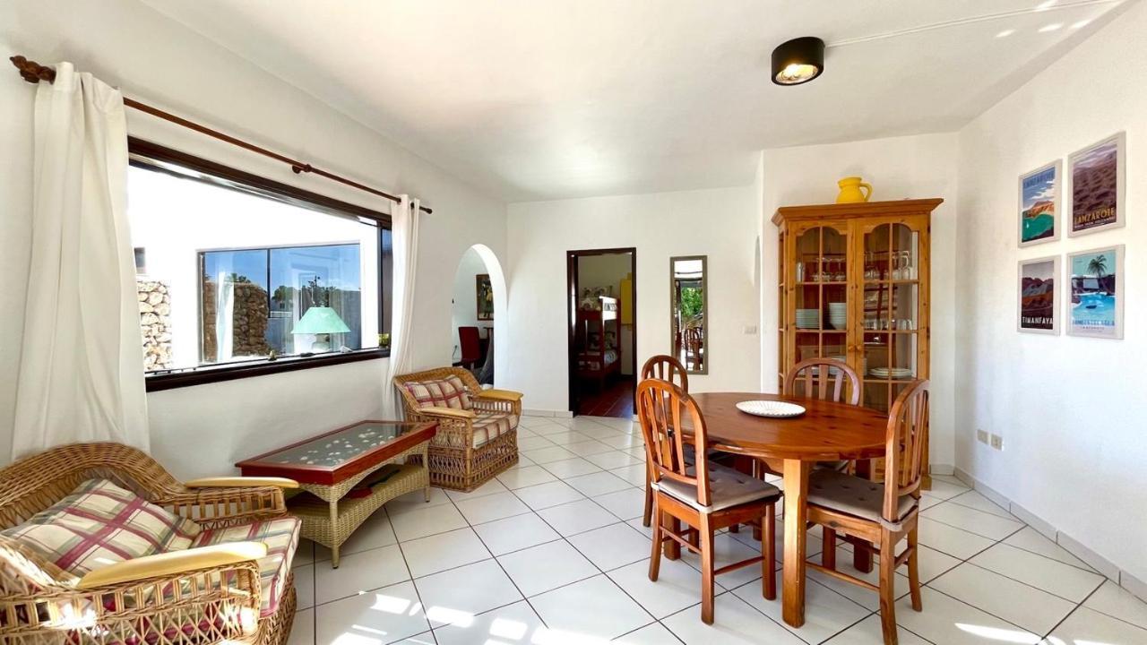 Villa Estefania Playa Blanca  Extérieur photo